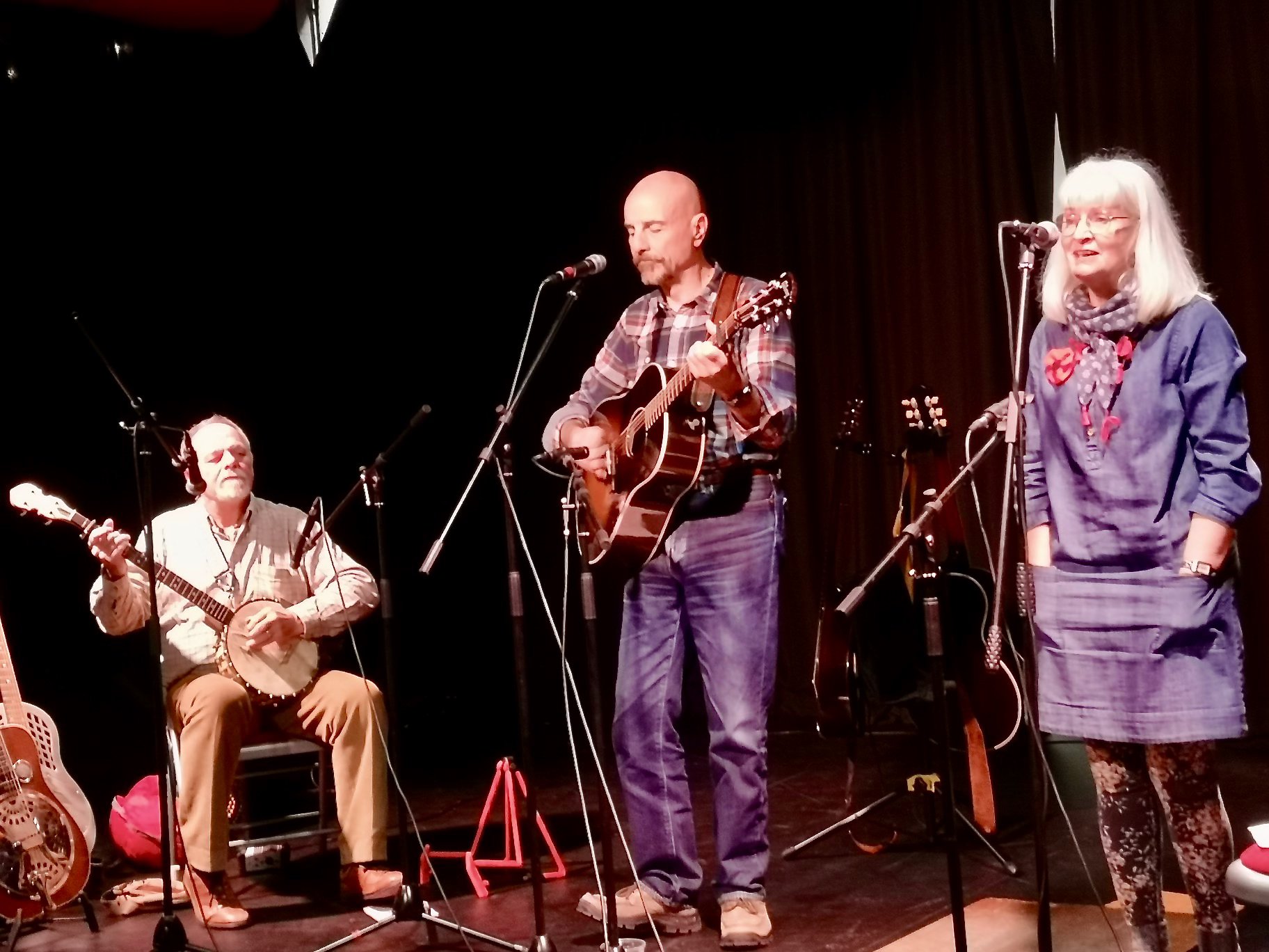 CVFolk Up Close and Acoustic with The Harvesters